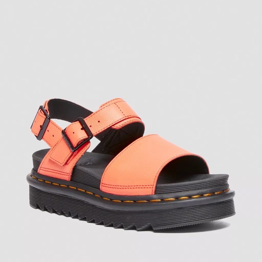 VOSS PISA LEATHER STRAP SANDALS  CORAL SZ 8 / EU 39